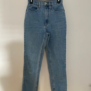 Classic light wash Women's Jeans